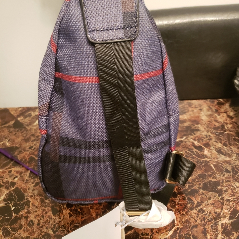 Satchel - Picture 3 of 4